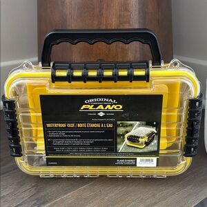 Plano Waterproof Case Dri-Loc O-ring Polycarbonate crushproof tackle box